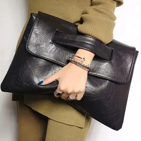 Unk Handbags - NEW! Elegant Black Leather Clutch Purse
